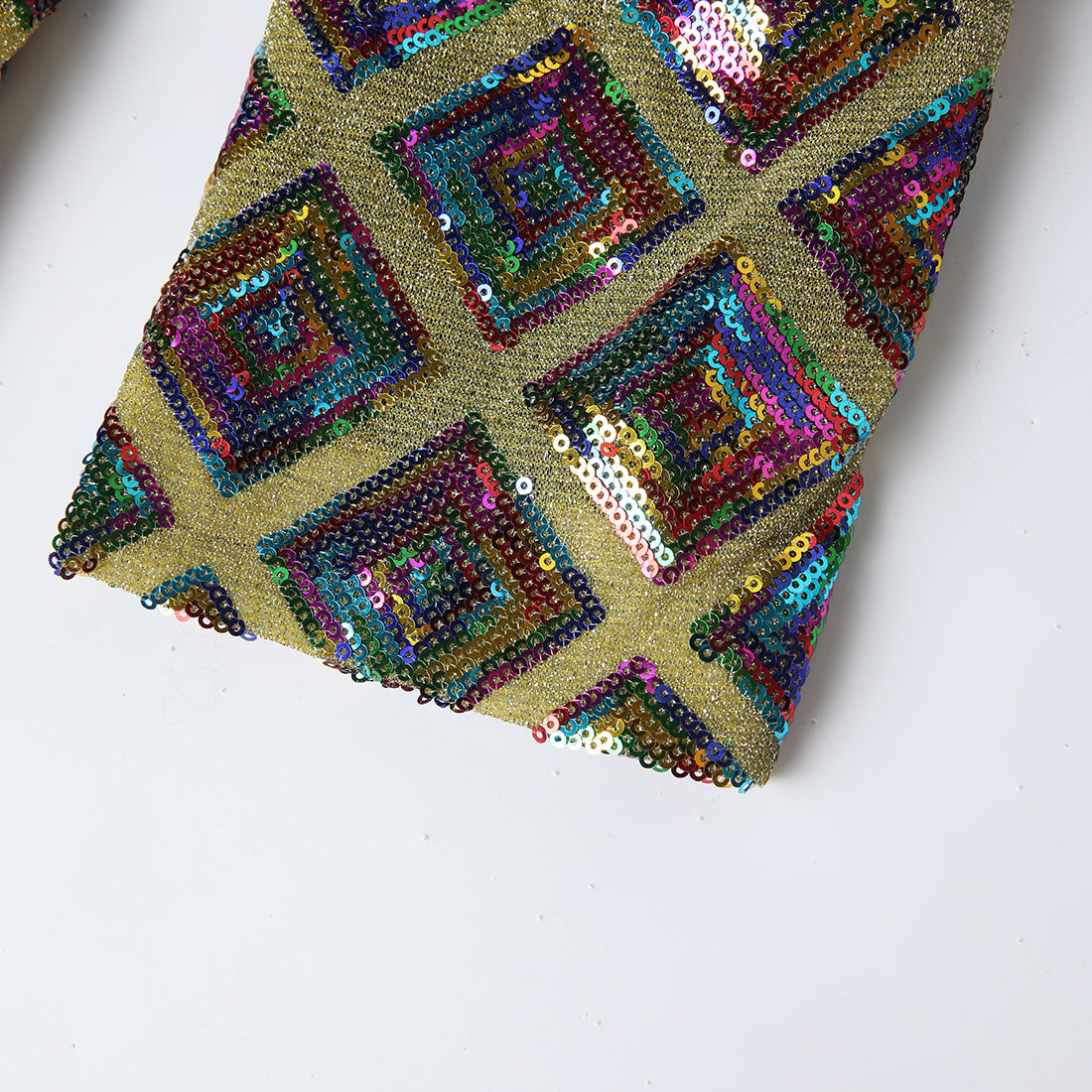 Radiant Mosaic Tuxedo S8589-DOOHOOB