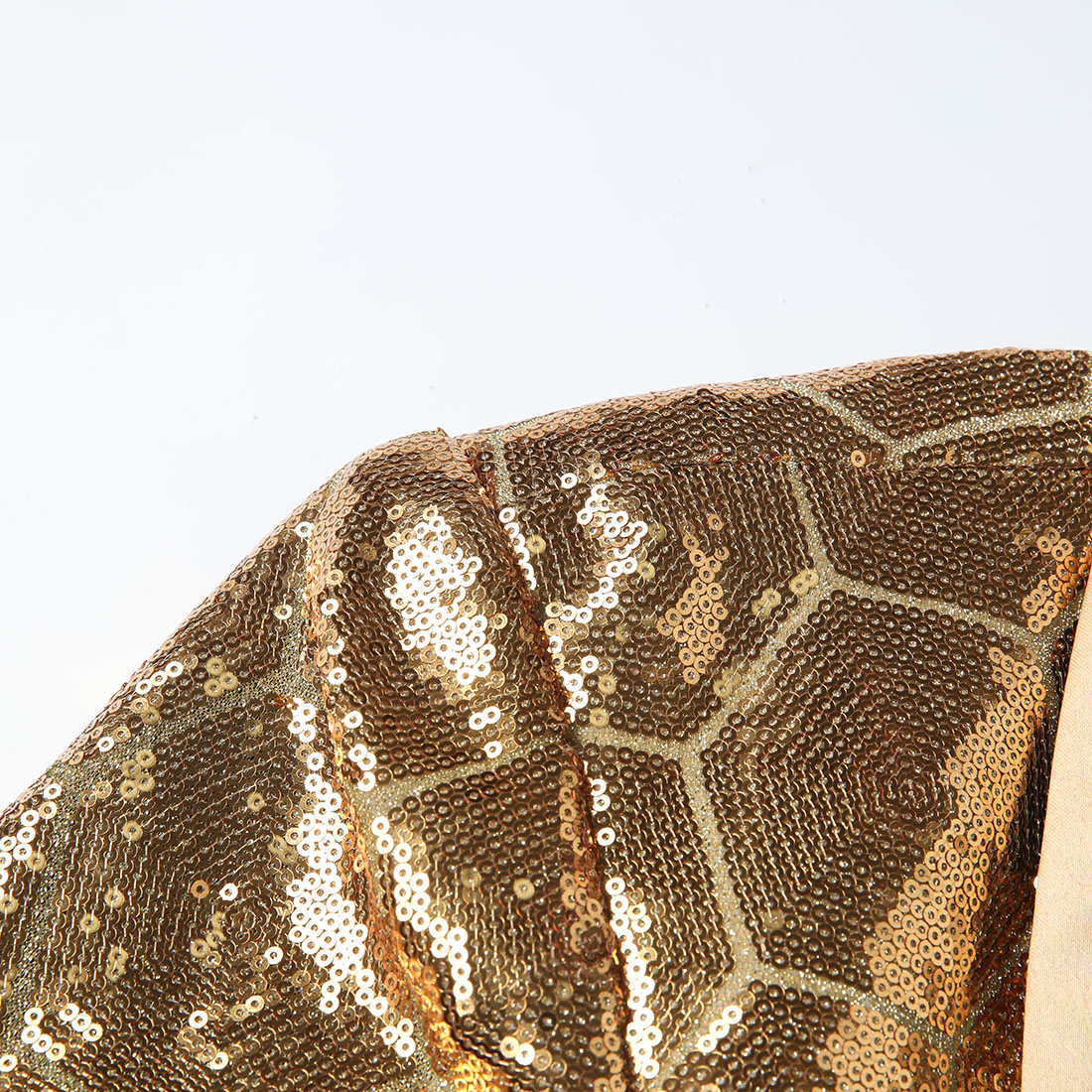 Golden Honeycomb Tuxedo S8590-DOOHOOB