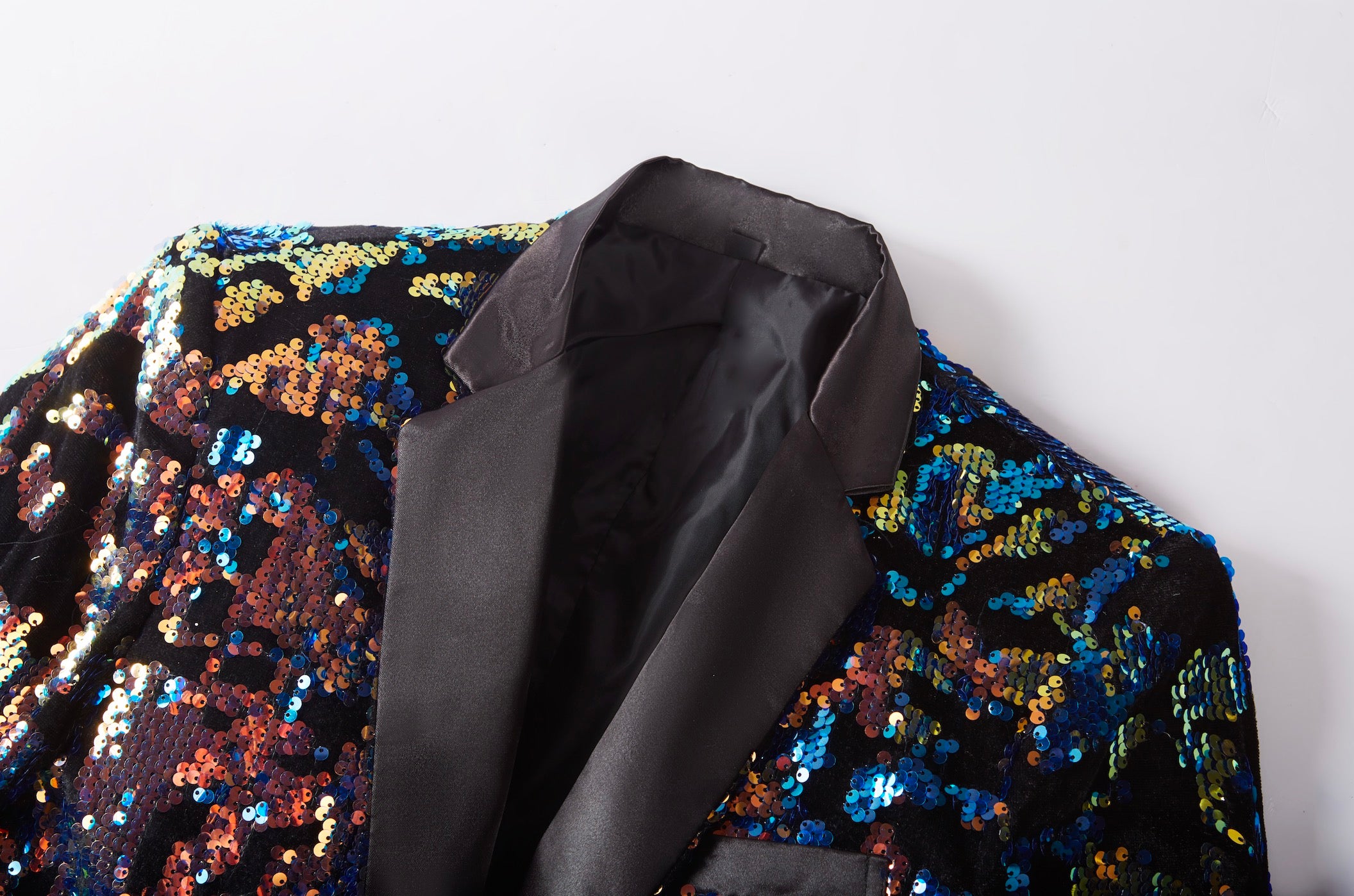 Abstract Multicolor Sequin Tuxedo M8046-DOOHOOB