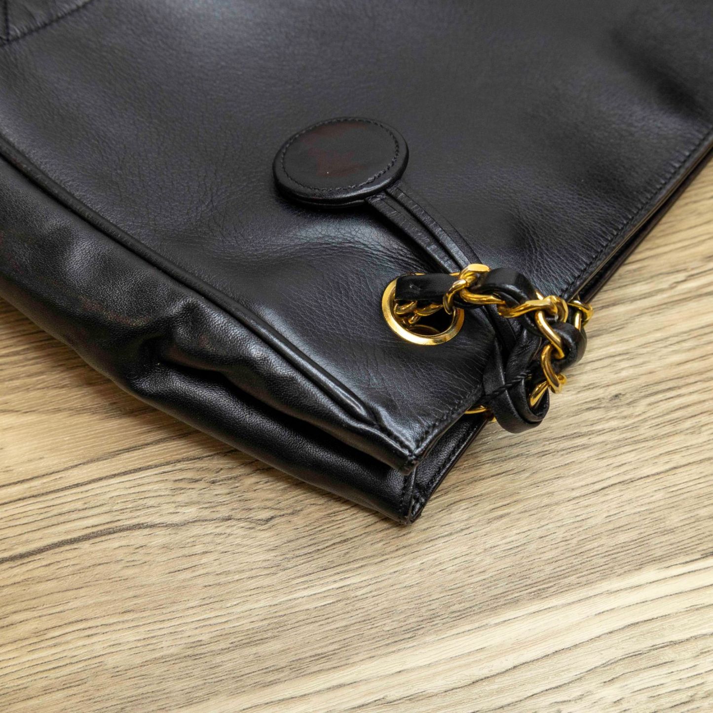 CHANEL Vintage Shoulder Bag-New Feature Demo