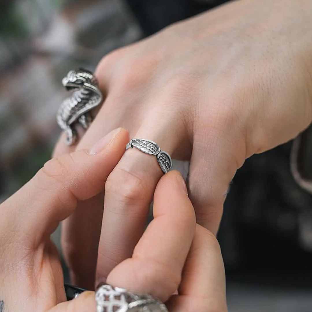 Antique Ring Feather Angel Wing for Men Women