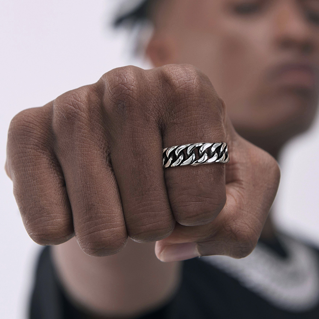 Chain-link Cuban chain ring