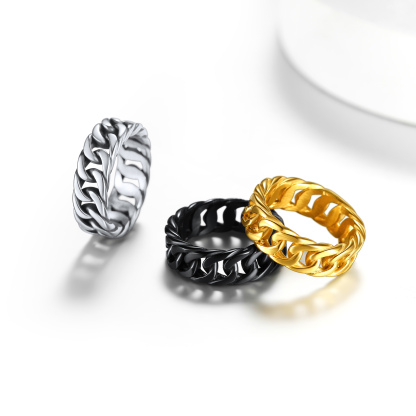 Chain-link Cuban chain ring