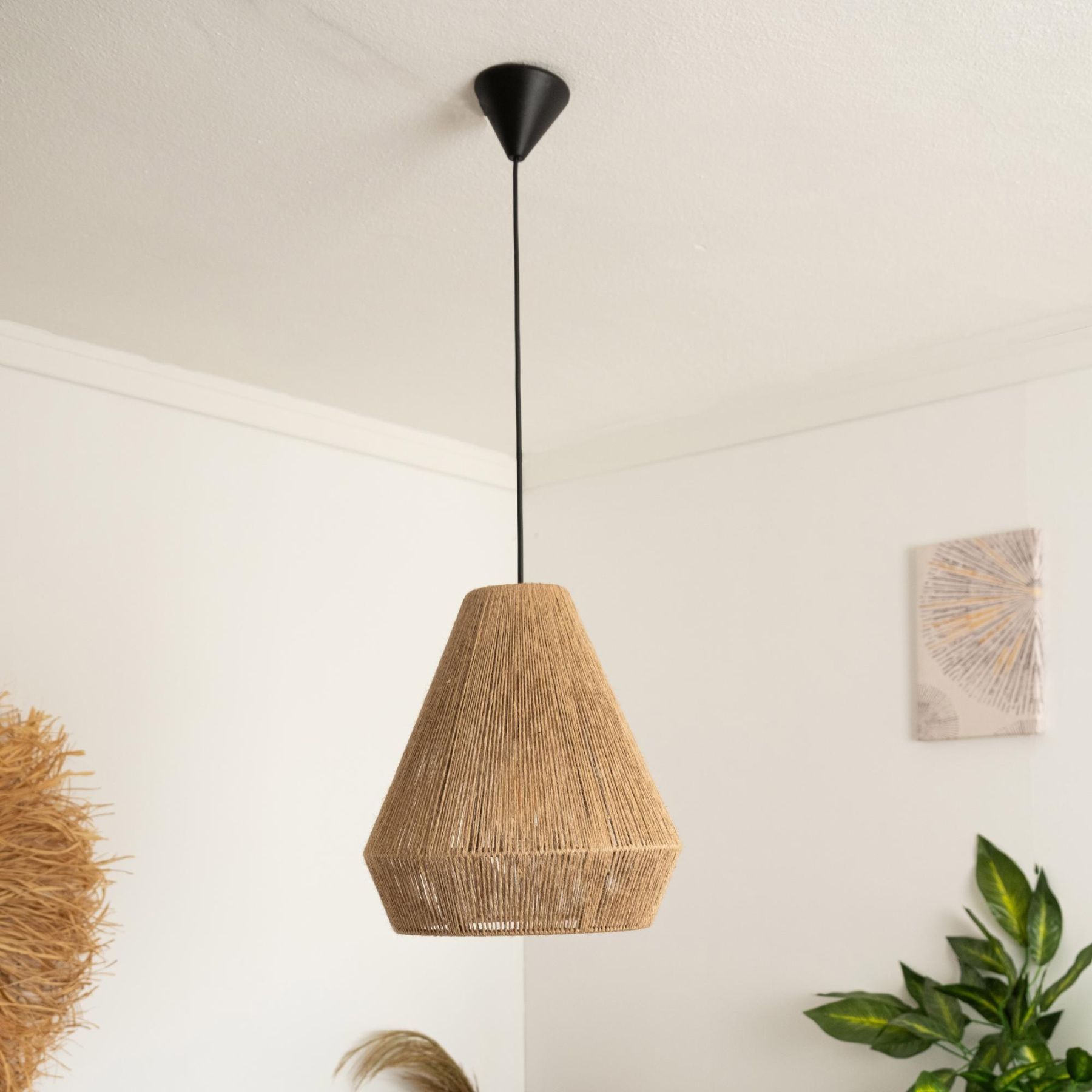 Wabi-sabi Japanese style hemp rope woven pendant light