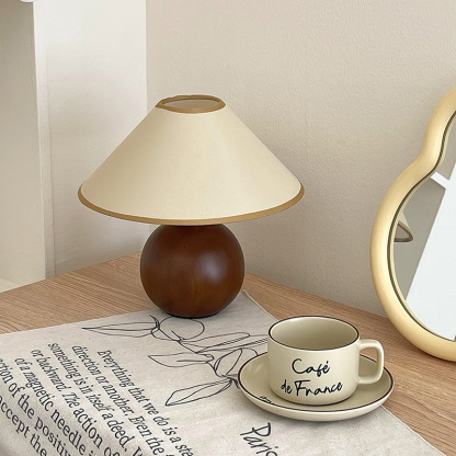 Japanese retro table lamp bedroom lamp bedside solid wood small table lamp-labpiecesign