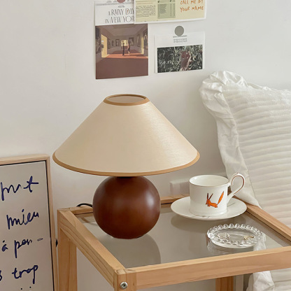 Japanese retro table lamp bedroom lamp bedside solid wood small table lamp-labpiecesign