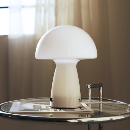 Vintage Bauhaus Mushroom Table Lamp-labpiecesign