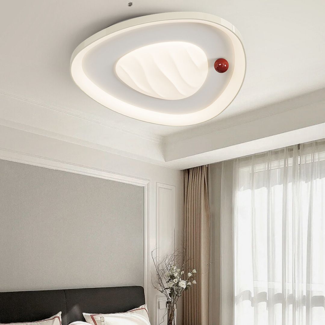 2024 new cream style Master bedroom triangle modern ceiling light-labpiecesign