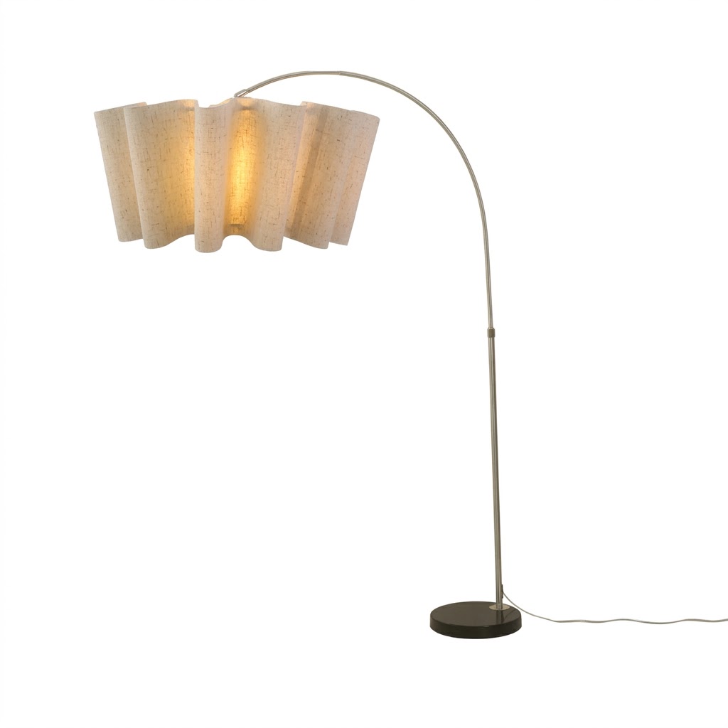 Modern Wavy Pleated Arc Floor Lamp for Living Room & Bedroom