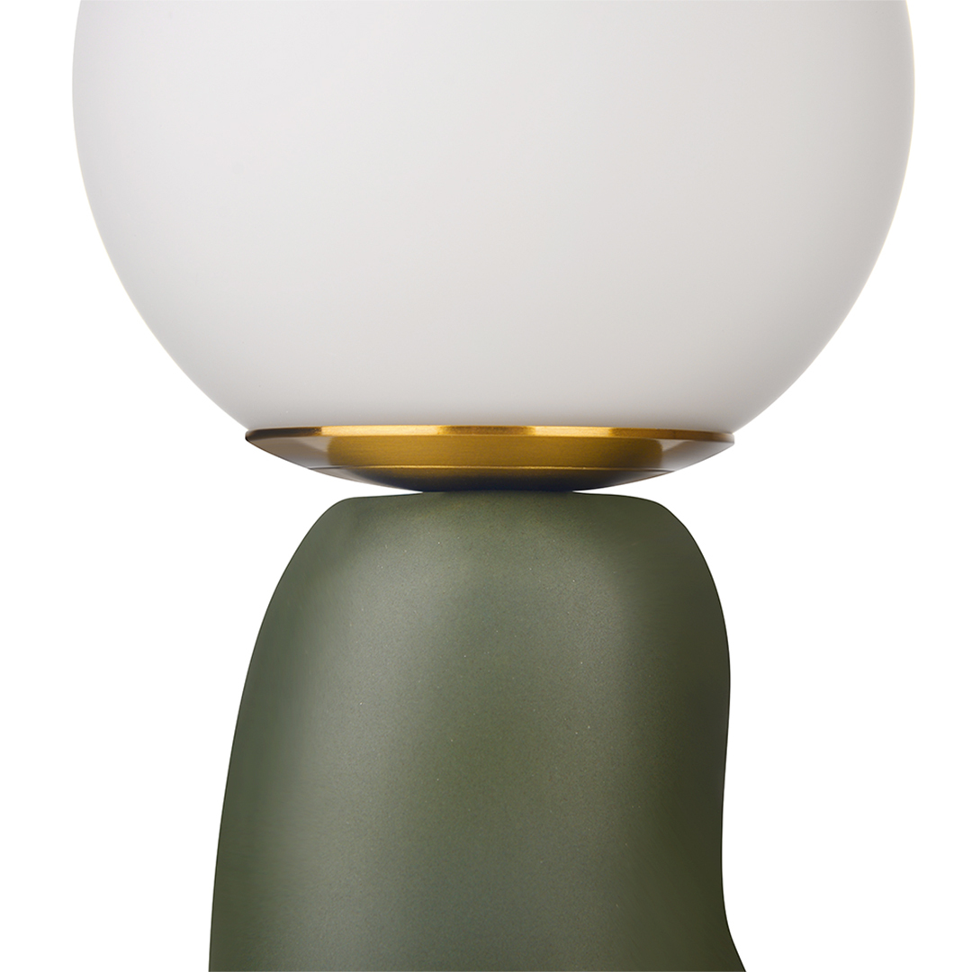 Pony-shaped resin table lamp with three-color dimming-labpiecesign