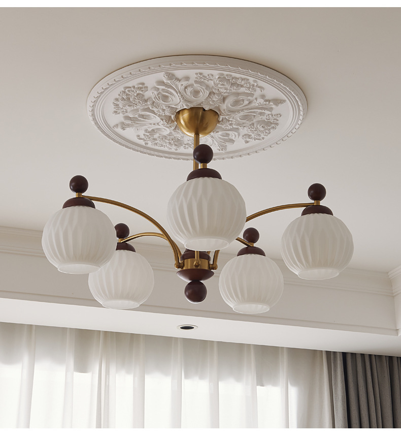 Creative French Living Room Chandelier Full Spectrum Dining Room Light Vintage Bedroom Lamp