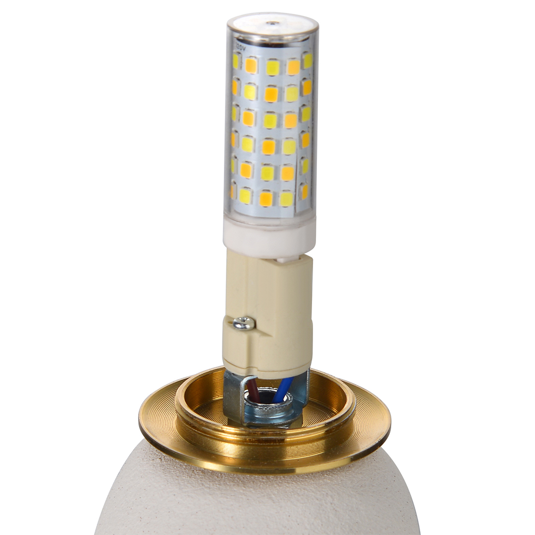 Pony-shaped resin table lamp with three-color dimming-labpiecesign