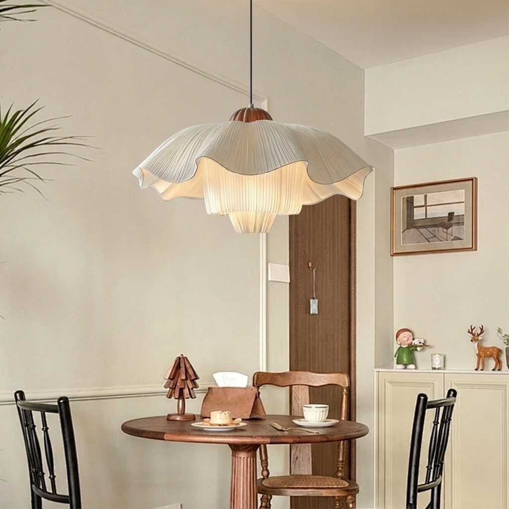 Wabi-Sabi Style Flower Fabric Pendant Light for Dining Room