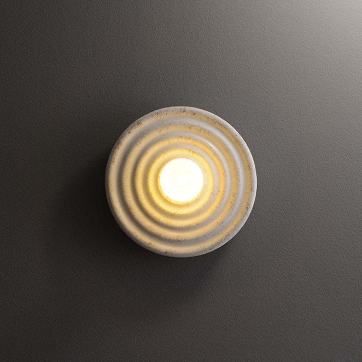 Aura Wall Lamp-labpiecesign