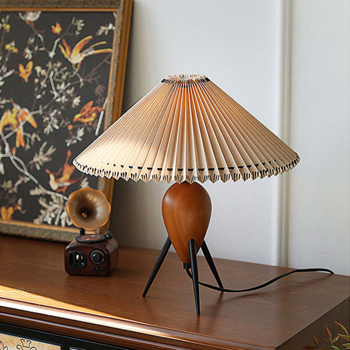 Makie Table Lamp 15.7″- 14.9″-labpiecesign