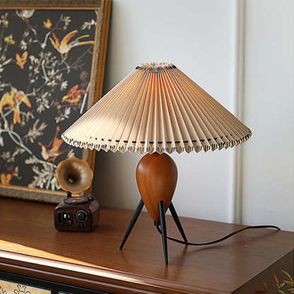 Makie Table Lamp 15.7″- 14.9″-labpiecesign