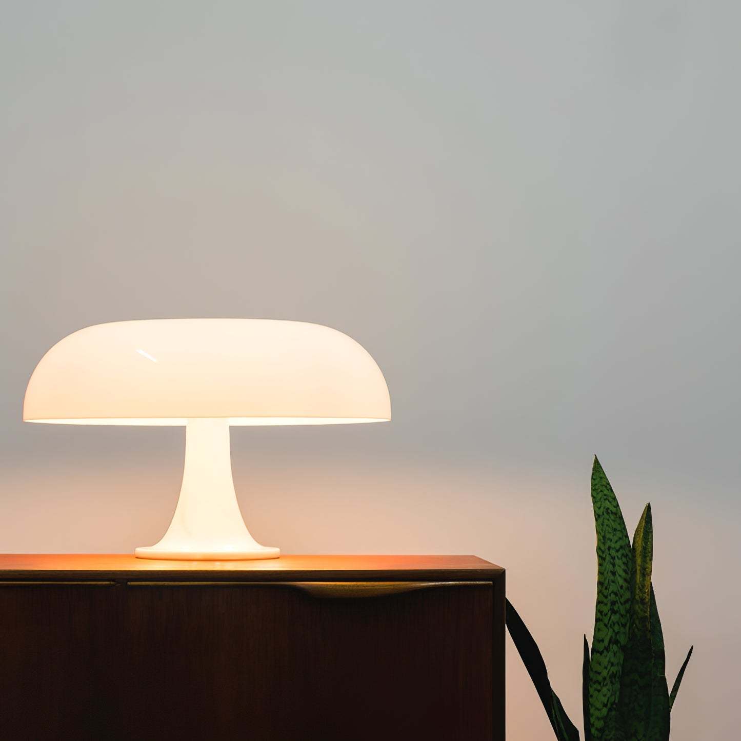 Vintage Danish Bauhaus Mushroom Table Lamp-labpiecesign