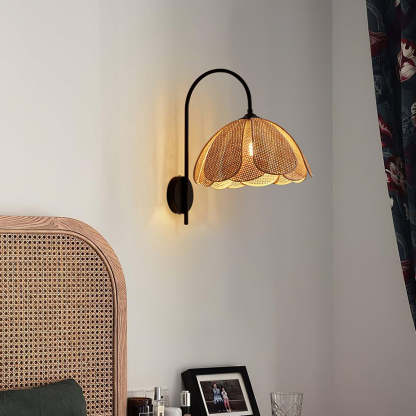 Rattan Petal Wall Lamp 11.8″- 16.1″-labpiecesign