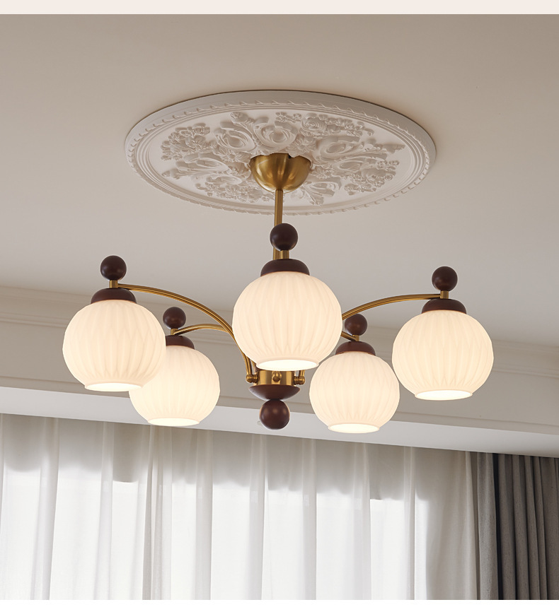 Creative French Living Room Chandelier Full Spectrum Dining Room Light Vintage Bedroom Lamp