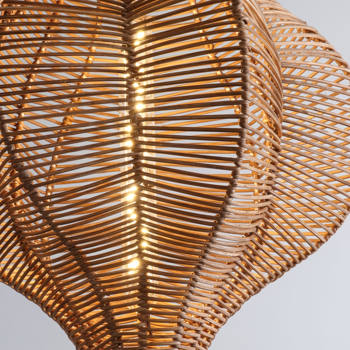 Coastal Style Woven Basket Rattan Pendant Light for Dining Room Kitchen Island