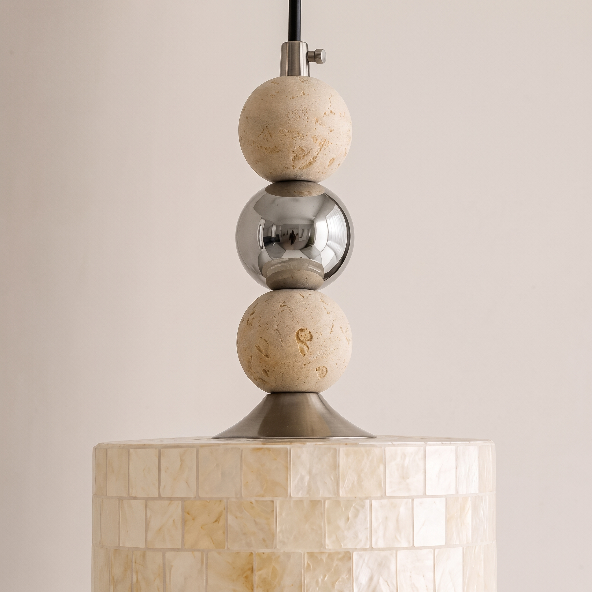 Modern Minimalist Shell-Shaped Pendant Lamps for Bedroom Bedside 