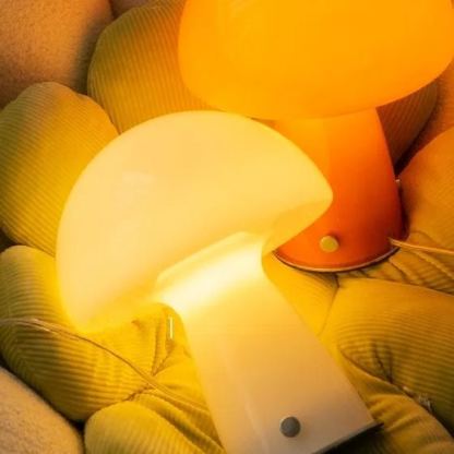 Vintage Bauhaus Mushroom Table Lamp-labpiecesign