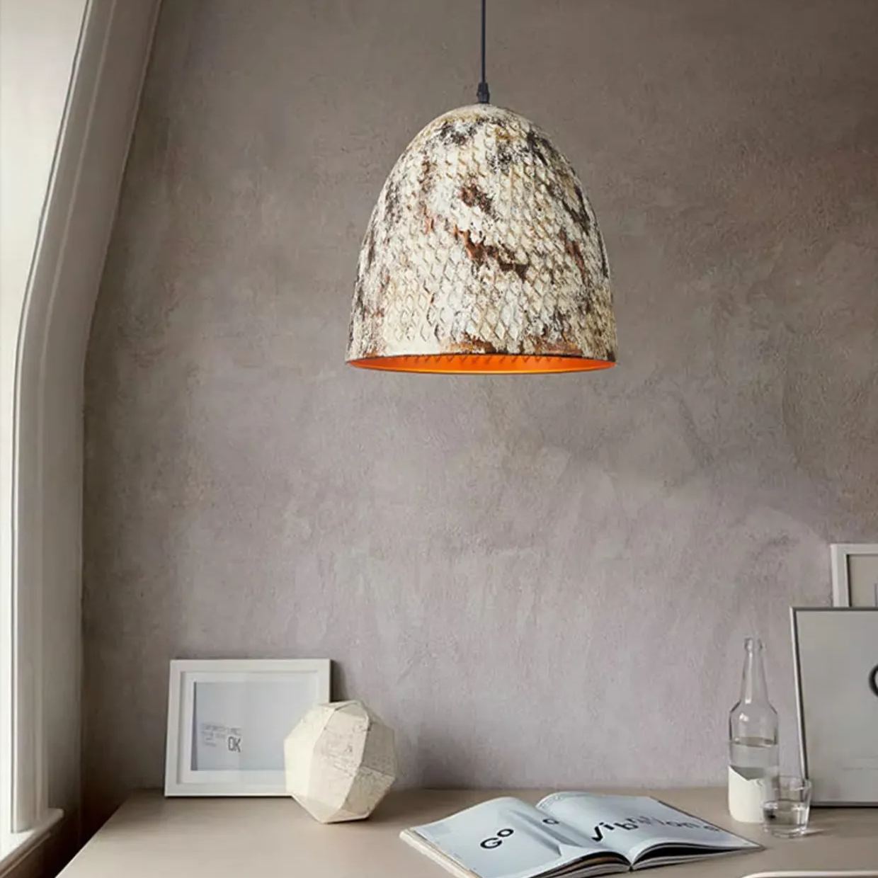 Industrial Style Snake Pattern Metal Pendant Light