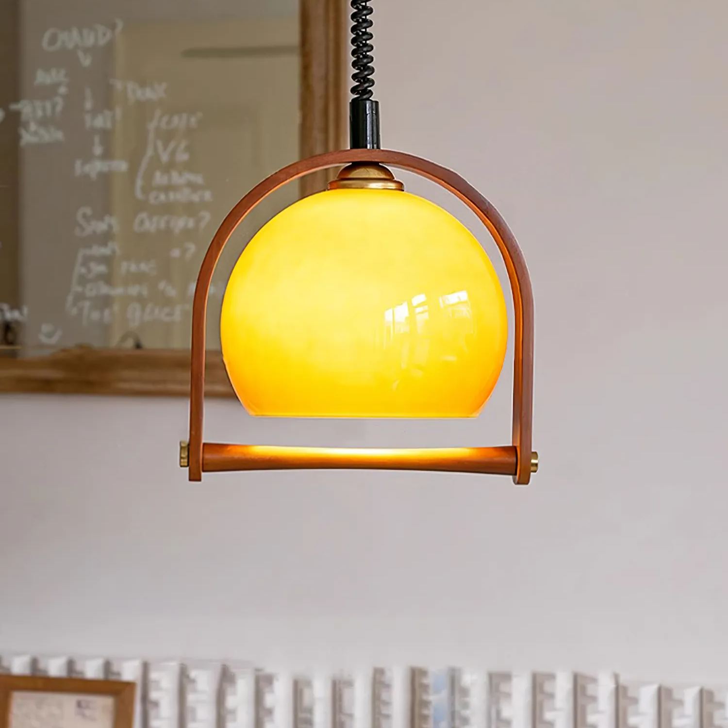 https://img-va.myshopline.com/image/store/1647245801943/Kleine-Stretchable-Pendant-Lamp-12.jpeg?w=1500&h=1875