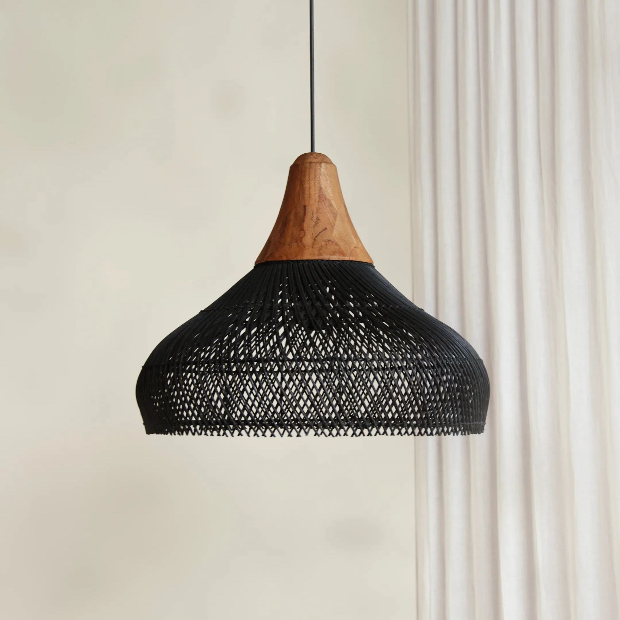 Lakey Pendant / Natural