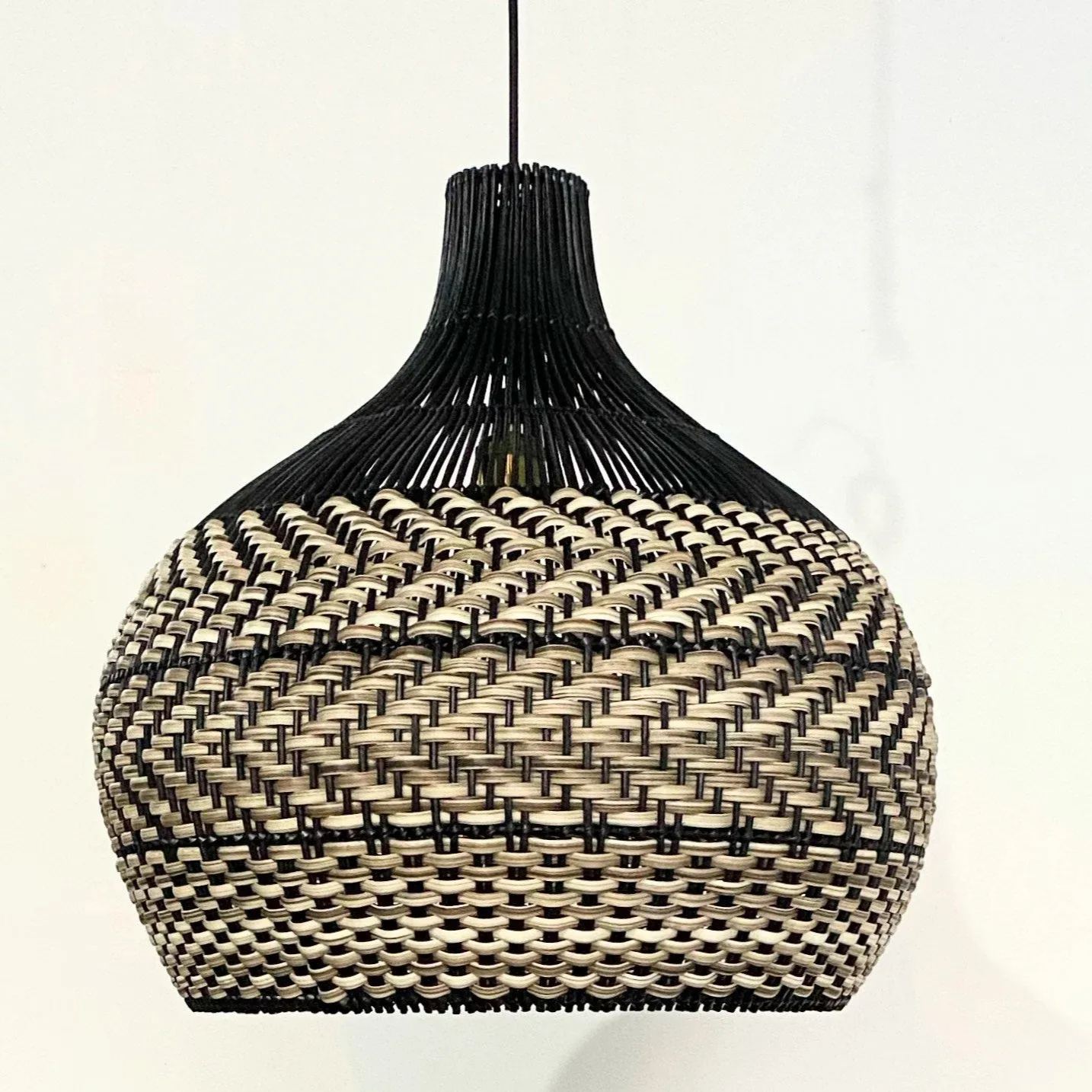 Minimalism Black and Neutral Tone Rattan Ceiling Light Fixture Woven Pendant Lampshade