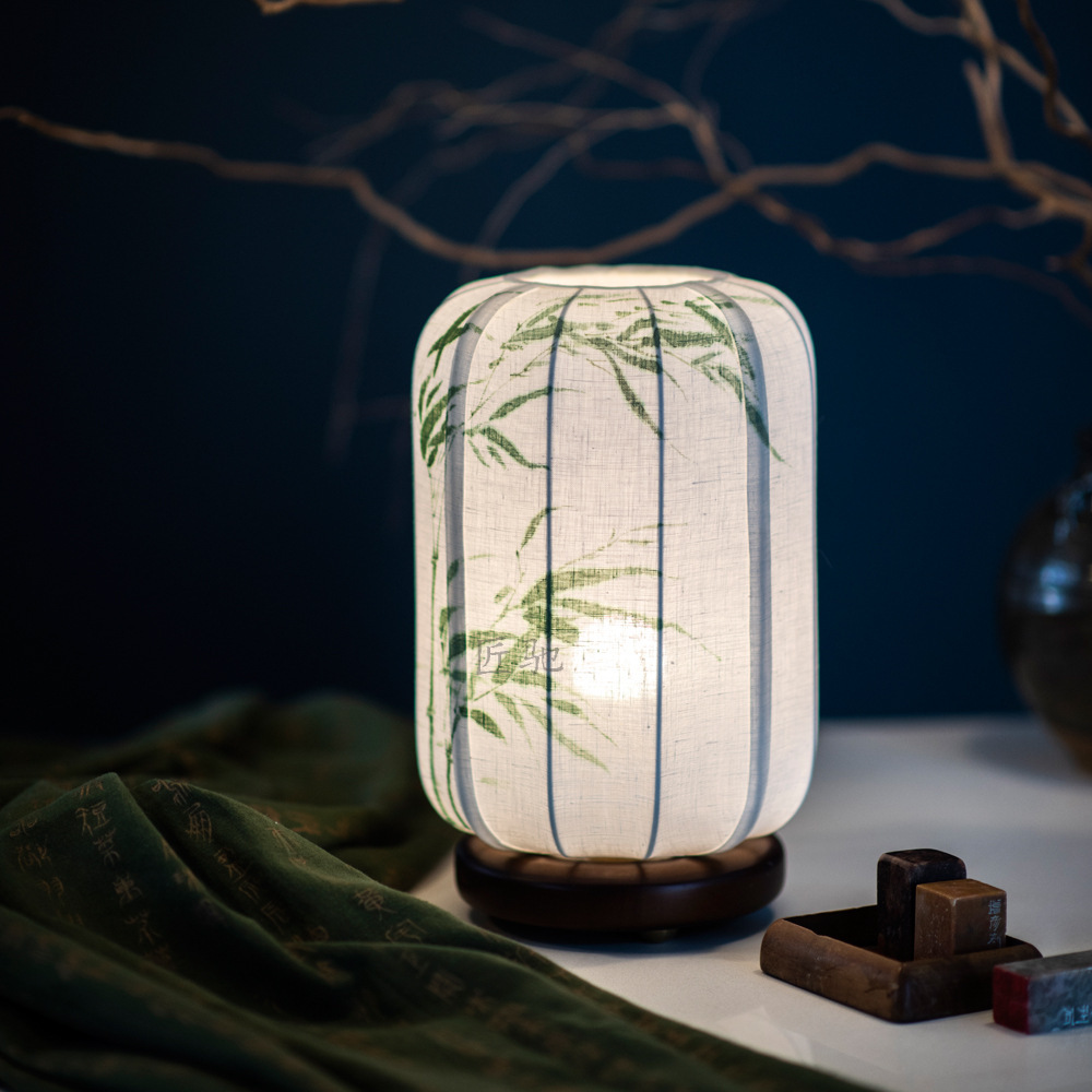 New Chinese style hand painting art table lamp-labpiecesign