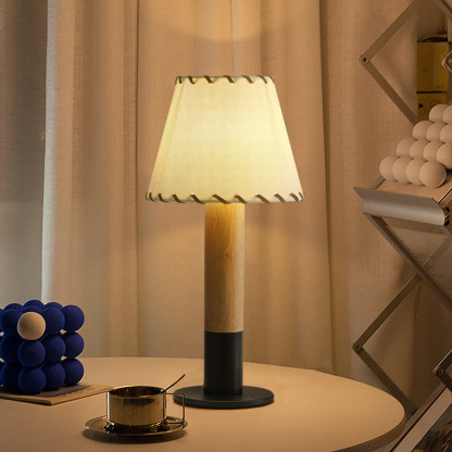 Janpanese style table lamp eye protection bedroom bedside lamp-labpiecesign