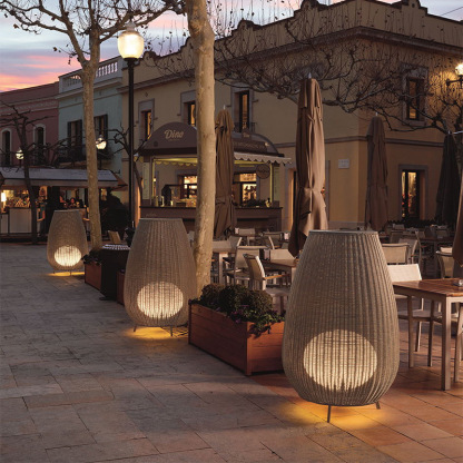 Outdoor courtyard waterproof villa garden floor lamp-labpiecesign