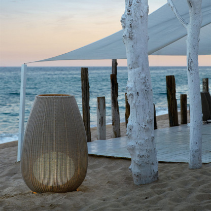 Outdoor courtyard waterproof villa garden floor lamp-labpiecesign