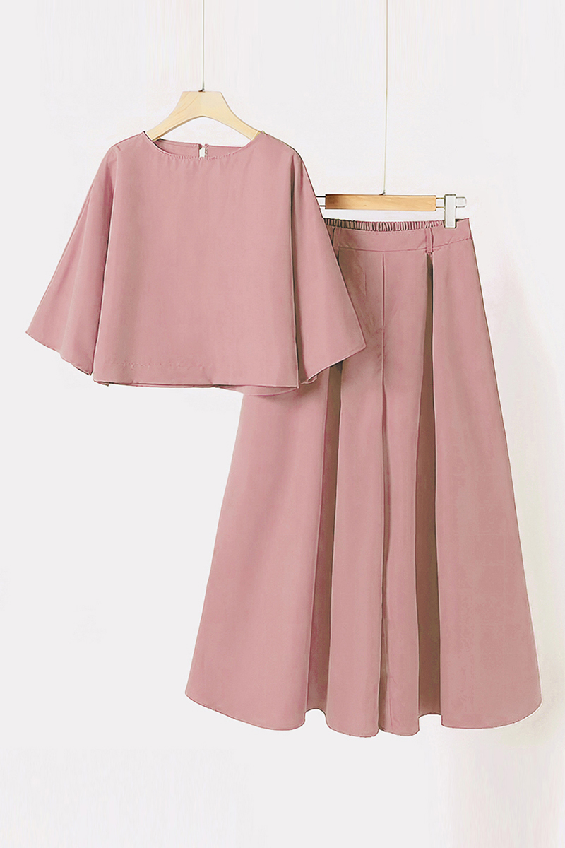 Elegant Half Sleeve Loose Crop Top & Plicated Wide Leg Trousers Co-ord