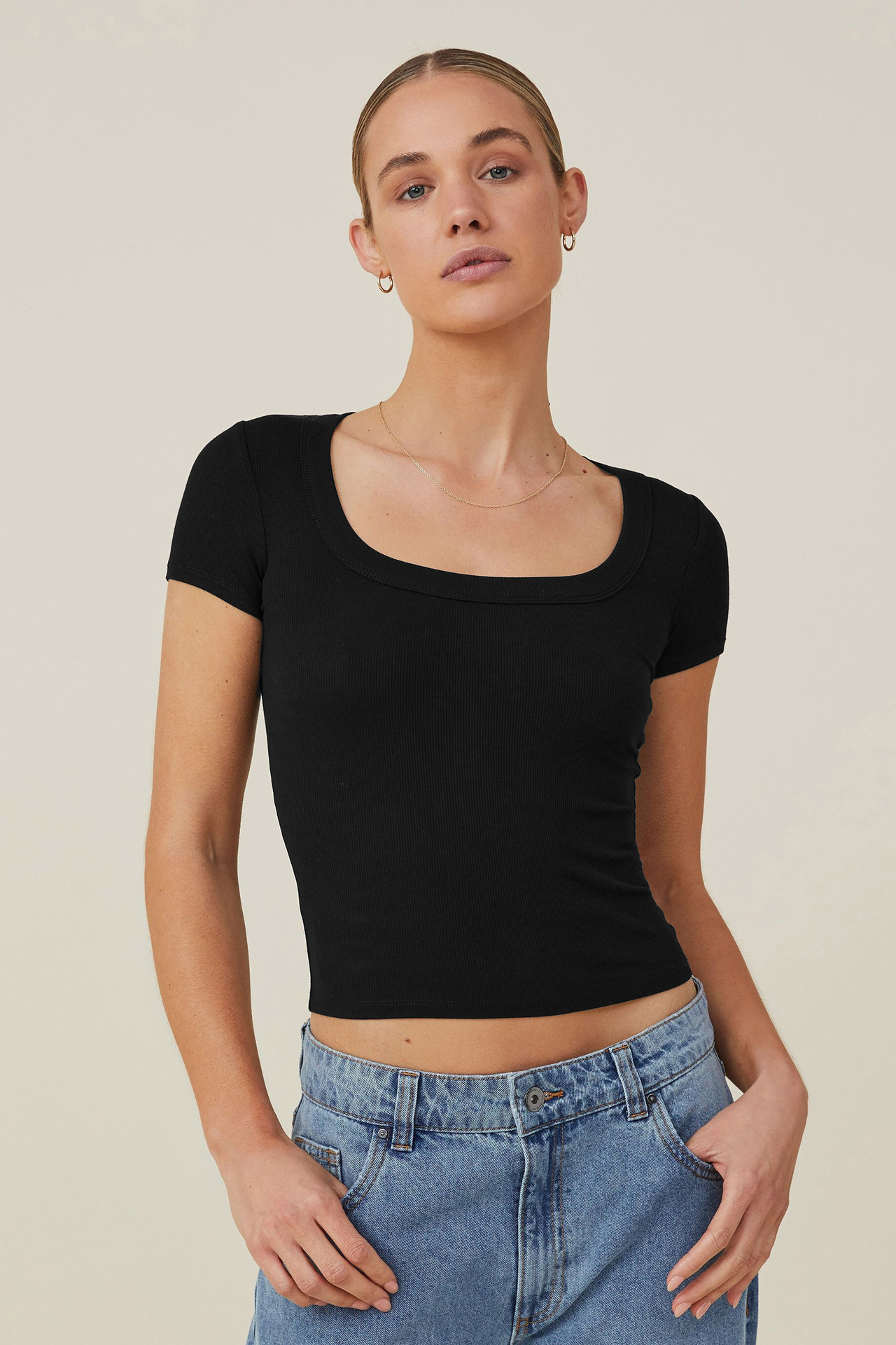 Basic Solid Color U Neck Short Sleeve Slim Top