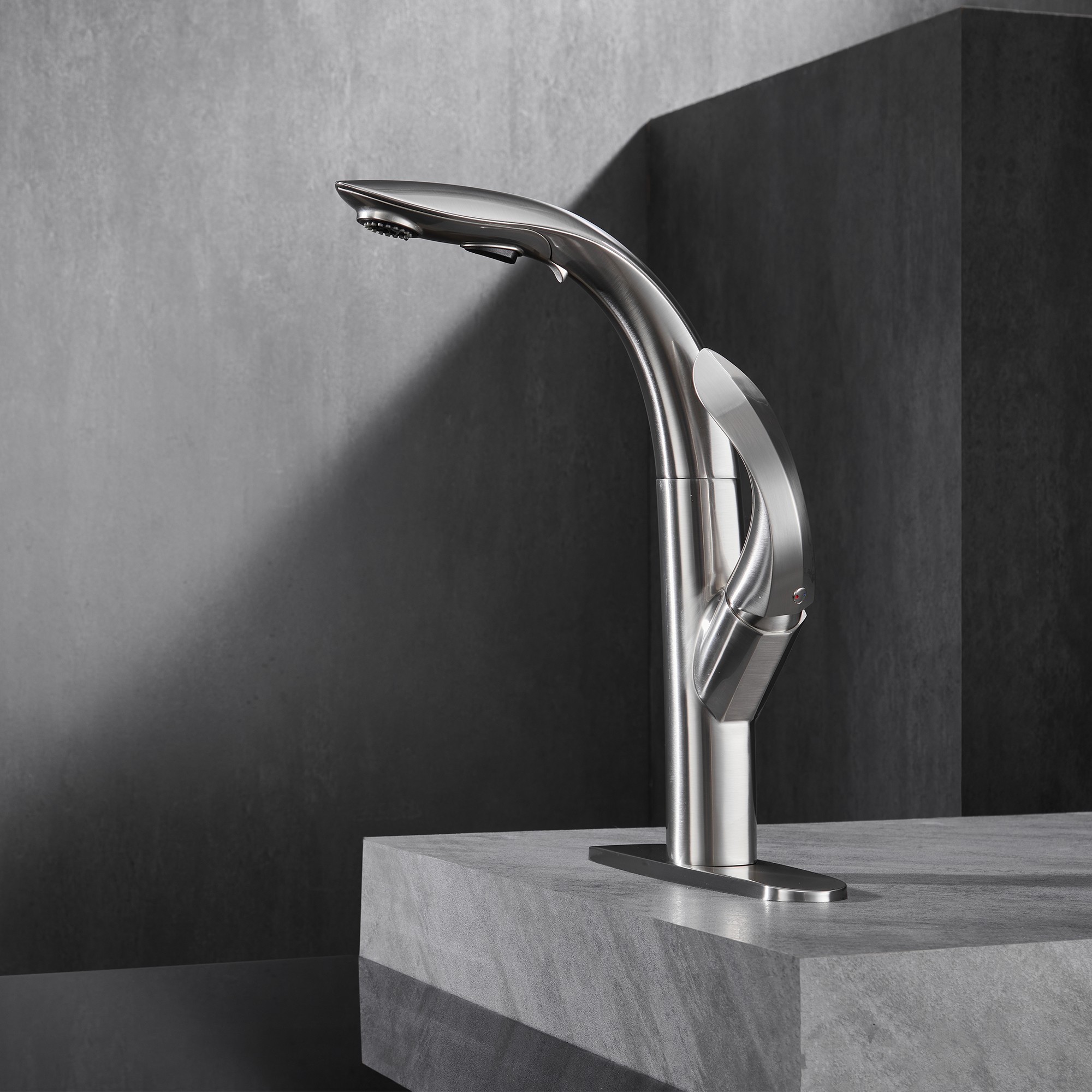 Mid Arc Pull Down Single Handle Deck Mount Kitchen Faucet in Gun Black / Brushed Nickel / Matte Black