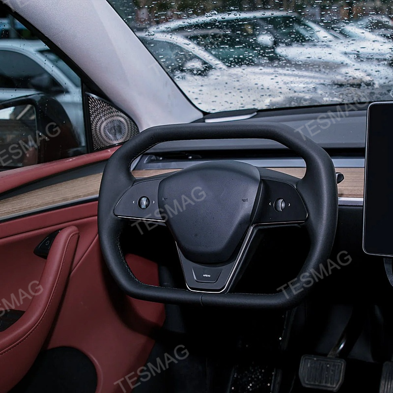  Tesla Model 3/Y Steering Wheel is Inspired by Cybertruck Style