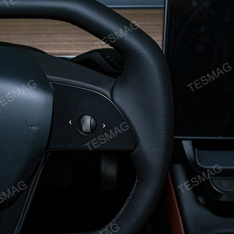  Tesla Model 3/Y Steering Wheel is Inspired by Cybertruck Style