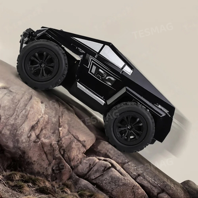 1:20 Scale Electric Tesla Cybertruck Pickup Truck RC Off-Road Car with Realistic Design