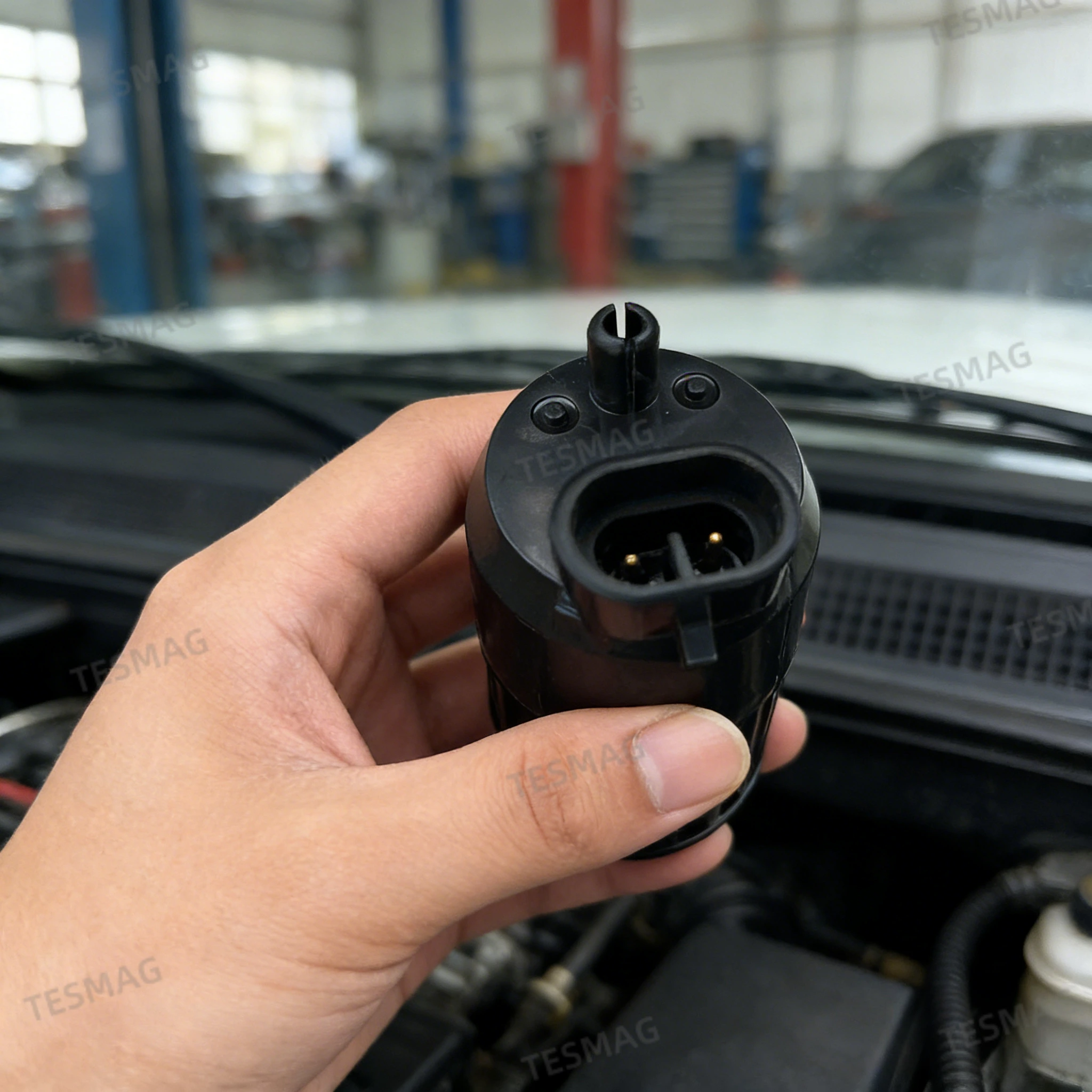 Windshield Washer Pump Motor For Tesla Model S 2012-2021 ( 1005453-00-C )