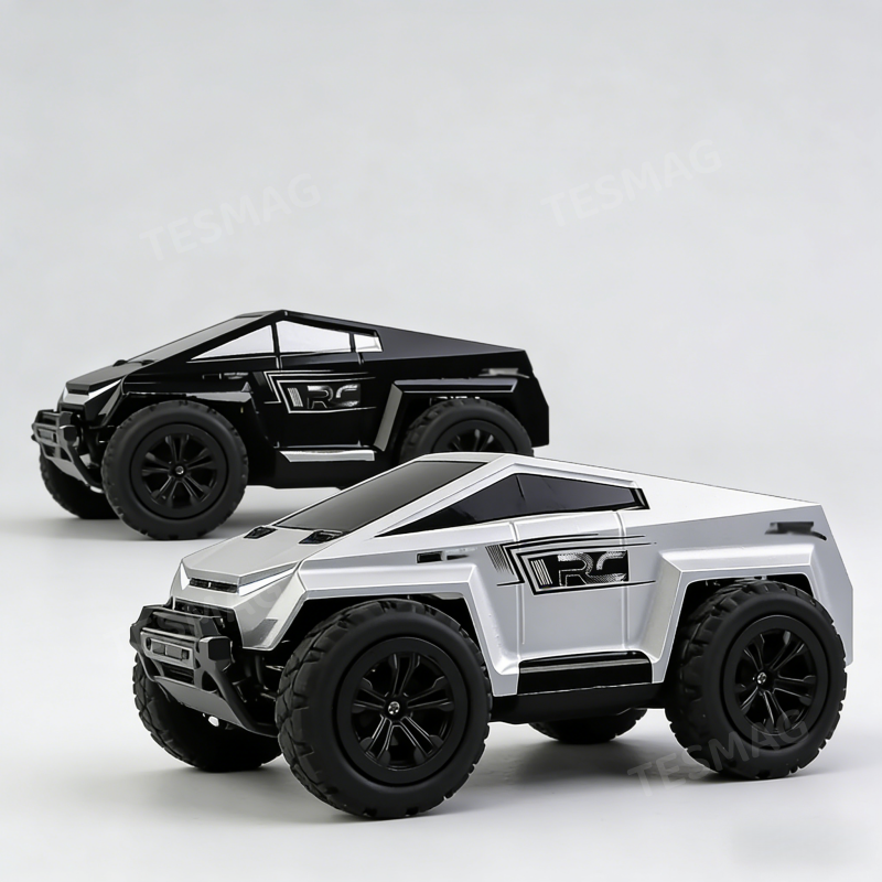 1:20 Scale Electric Tesla Cybertruck Pickup Truck RC Off-Road Car with Realistic Design