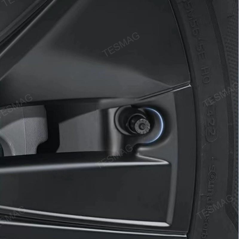 19-inch blade-style hubcaps for Tesla Model Y wheels