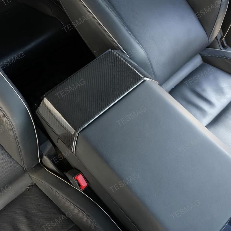 Carbon Fiber Rear Display Cover for Tesla Cybertruck