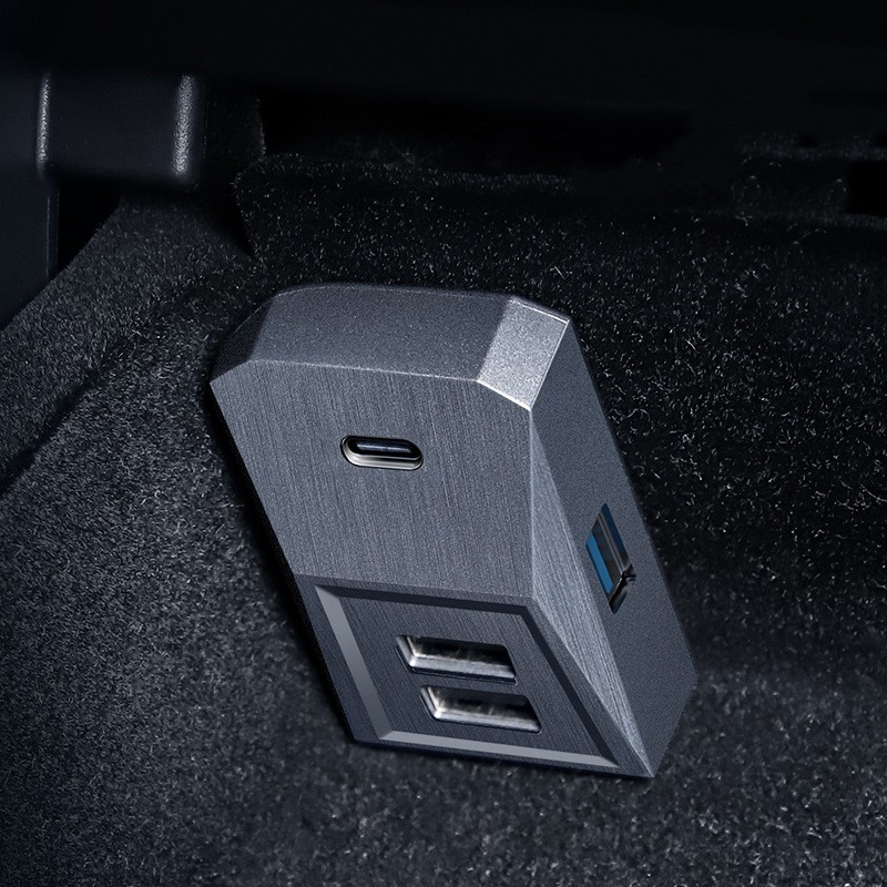 Tesla Model 3/Y USB Glovebox Charging Hub
