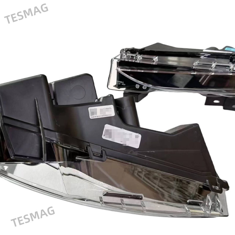 Front Bumper Fog Light Foglamp for Tesla Model 3 /Y 1077391-00-E 1077392-00-E