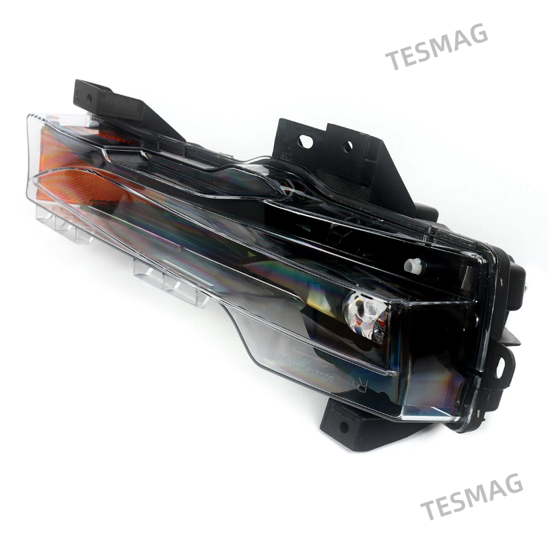 Front Bumper Fog Light Foglamp for Tesla Model 3 /Y 1077391-00-E 1077392-00-E