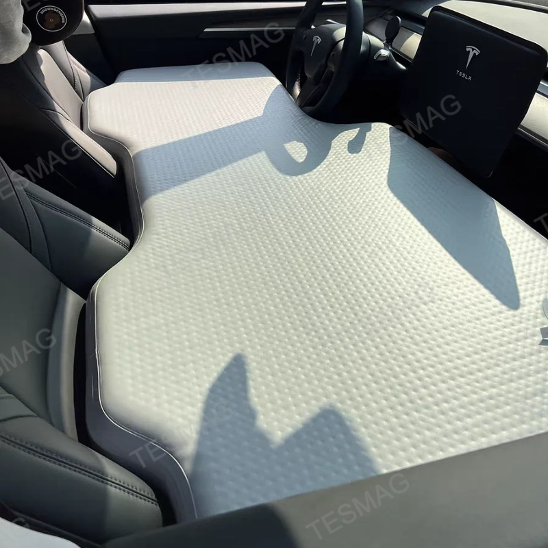 Inflatable Front Seat Air Mattress for Tesla Model 3/Y 