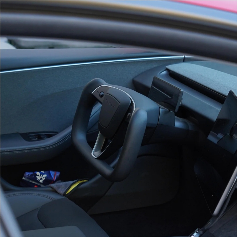 Tesla Model 3 Highland Yoke Plaid Steering Wheel