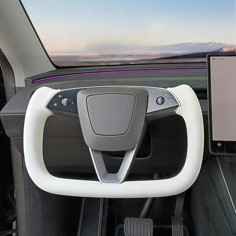 Model Y Juniper Yoke Steering Wheel with Heating Feature